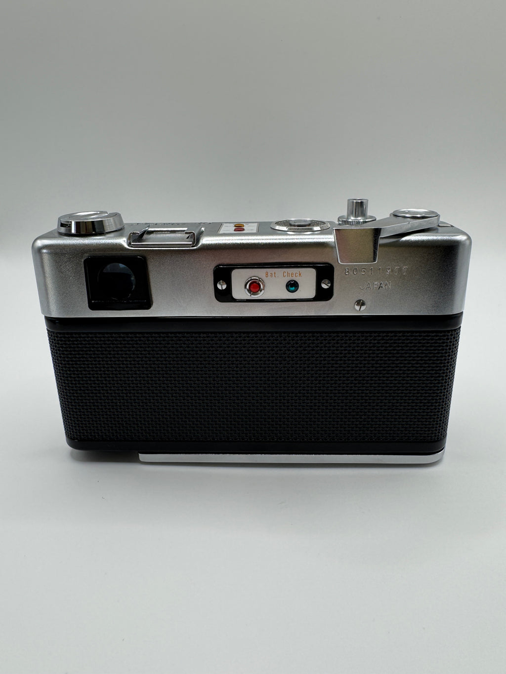 Yashica Electro 35 35mm Film Camera + Yashinon-DX 45mm f/1.7 Lens
Fully Tested | Excellent Condition | Ready to Shoot