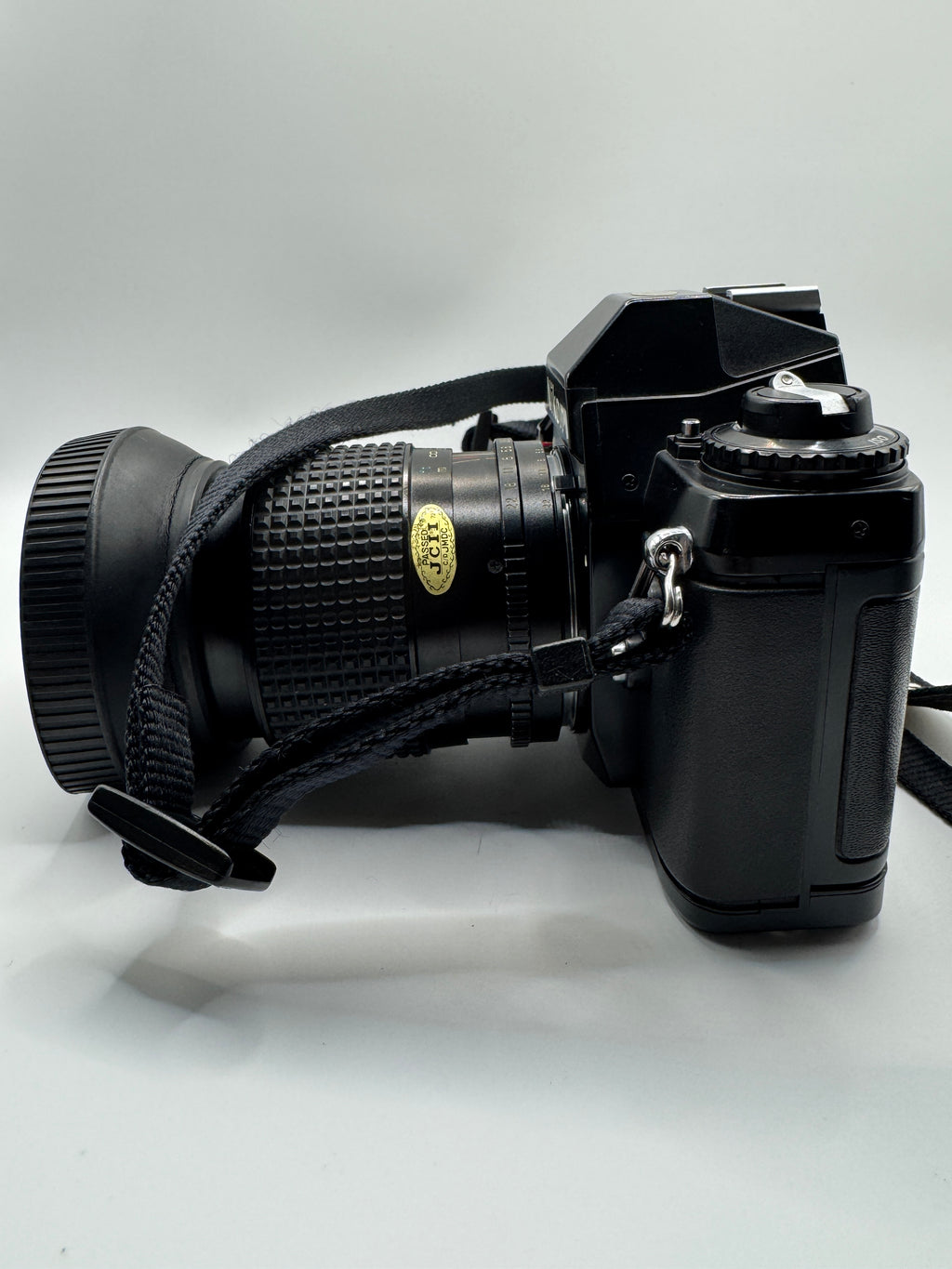 Nikon F-301 (N2000) 35mm Film Camera + Tokina 35–70mm f/3.5–4.8 Zoom Lens Fully Tested | Excellent Condition | Ready to Shoot