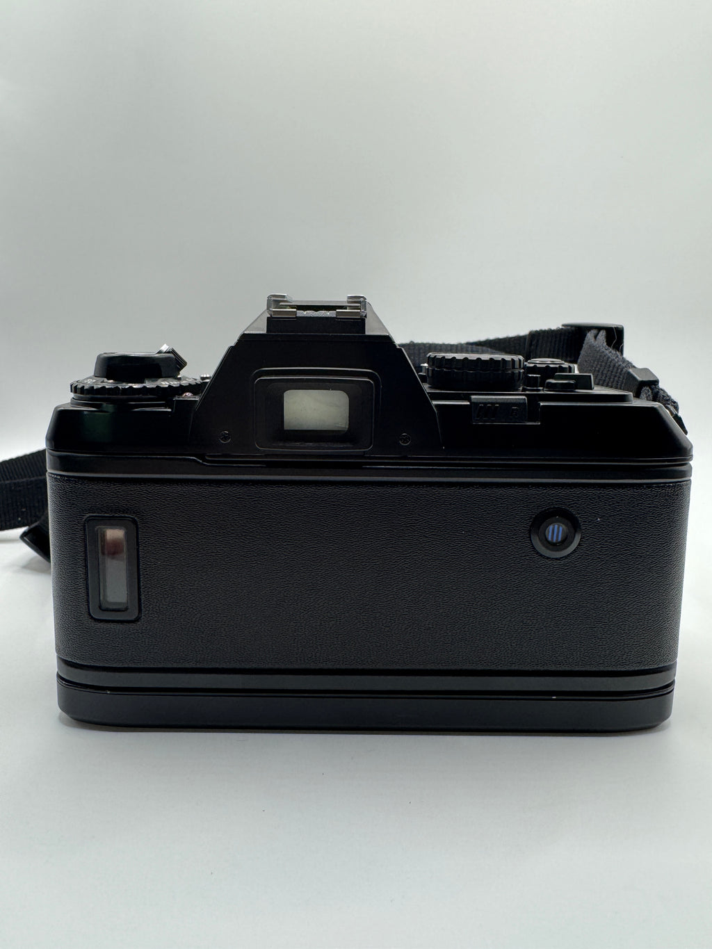 Nikon F-301 (N2000) 35mm Film Camera + Tokina 35–70mm f/3.5–4.8 Zoom Lens Fully Tested | Excellent Condition | Ready to Shoot