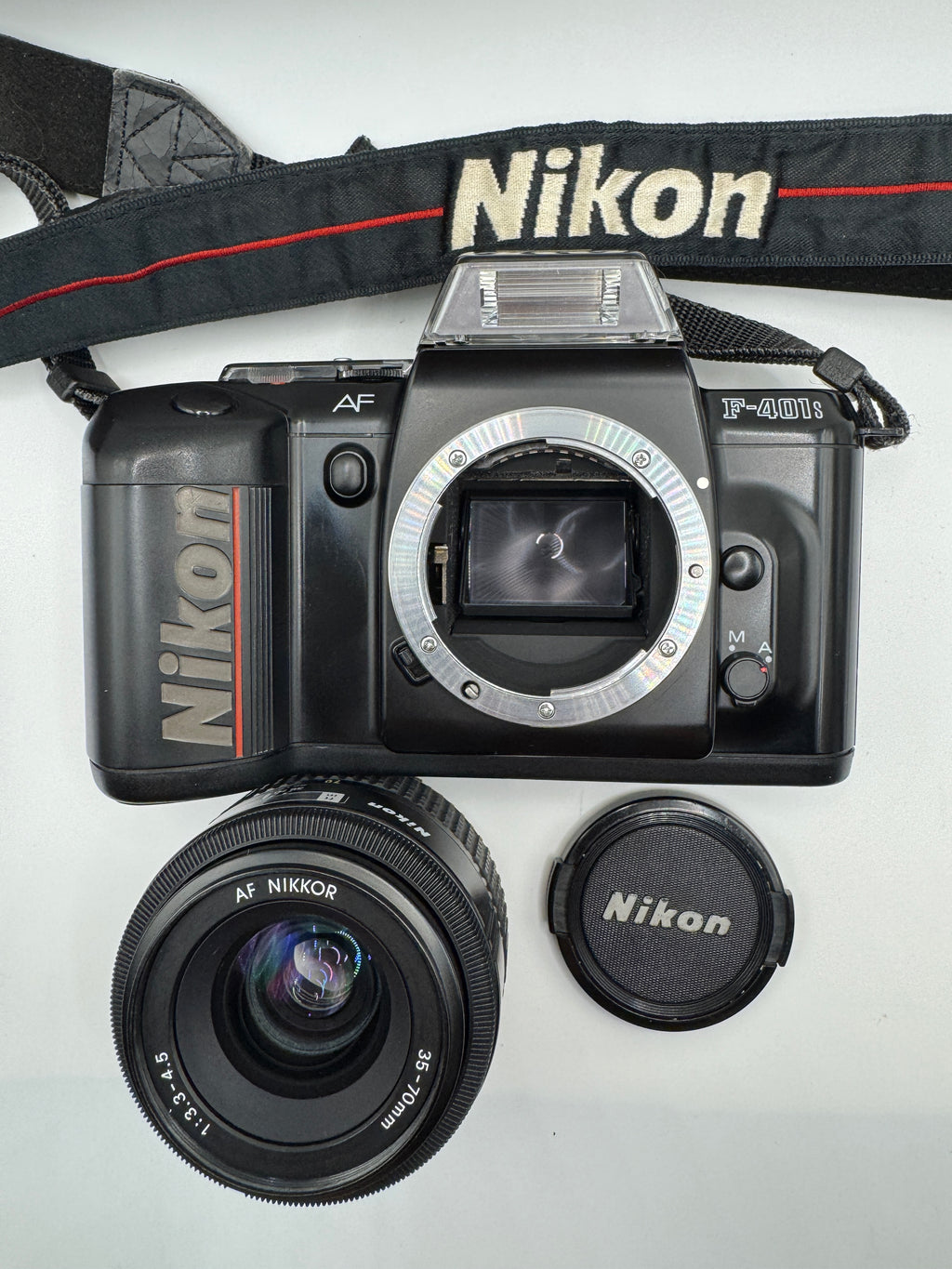 Nikon F-401S 35mm Film Camera with AF Nikkor 35–70mm Lens
