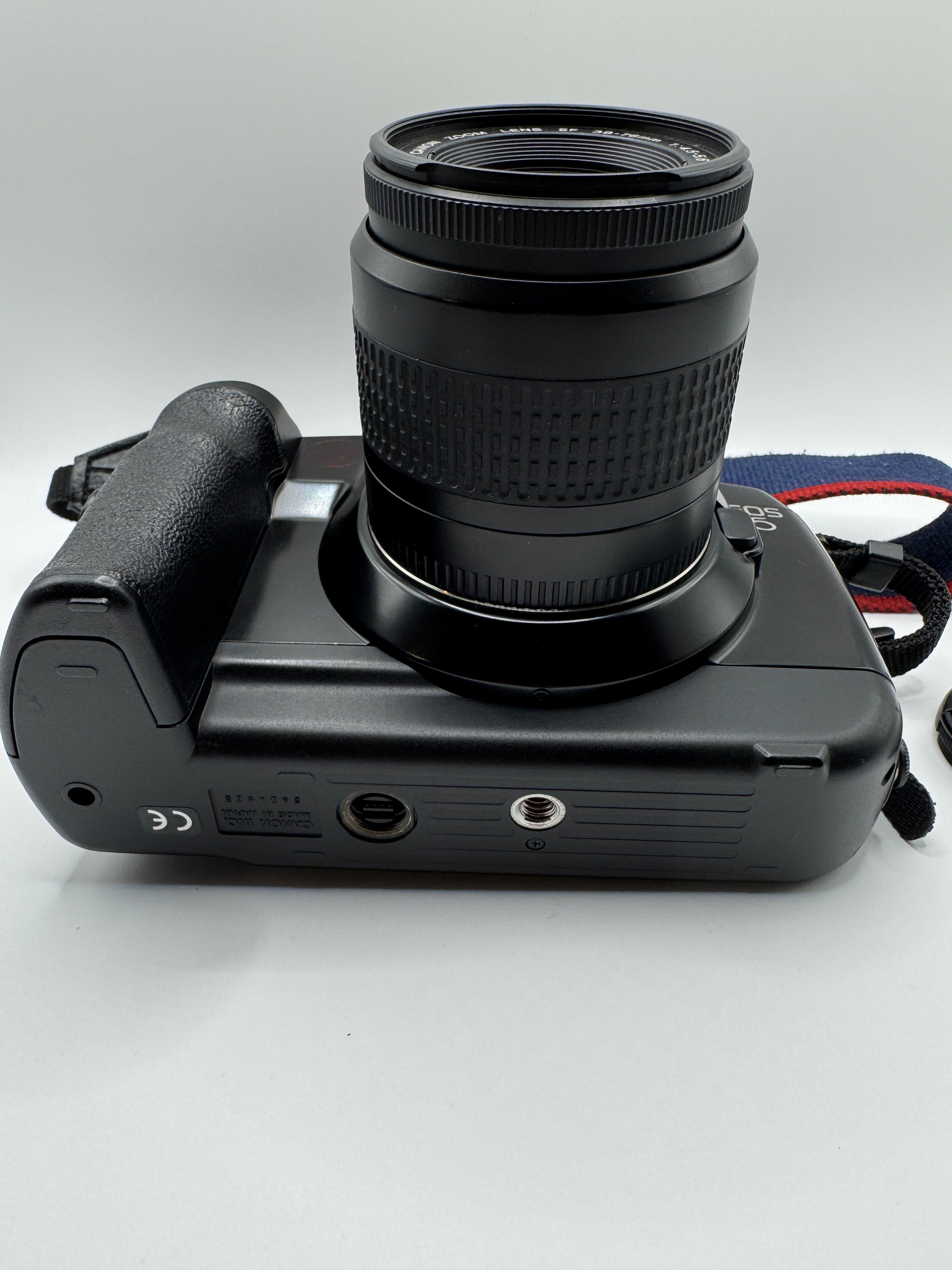 Canon EOS 5 35mm Film Camera + Canon 38–76mm Zoom Lens

Fully Tested | Excellent Condition | Ready to Shoot