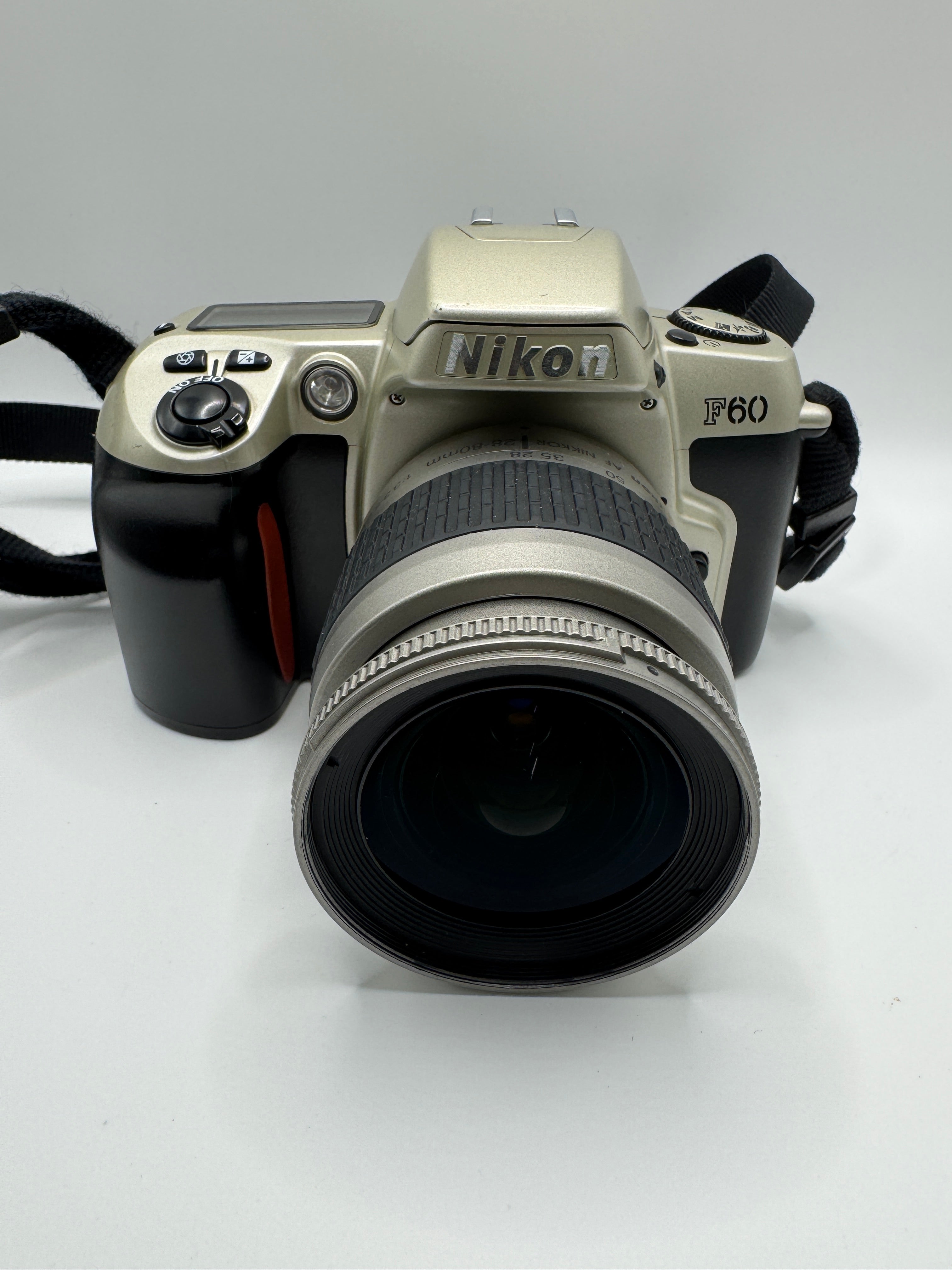 Nikon F60 35mm Film Camera + Nikon AF Nikkor 35–80mm Lens