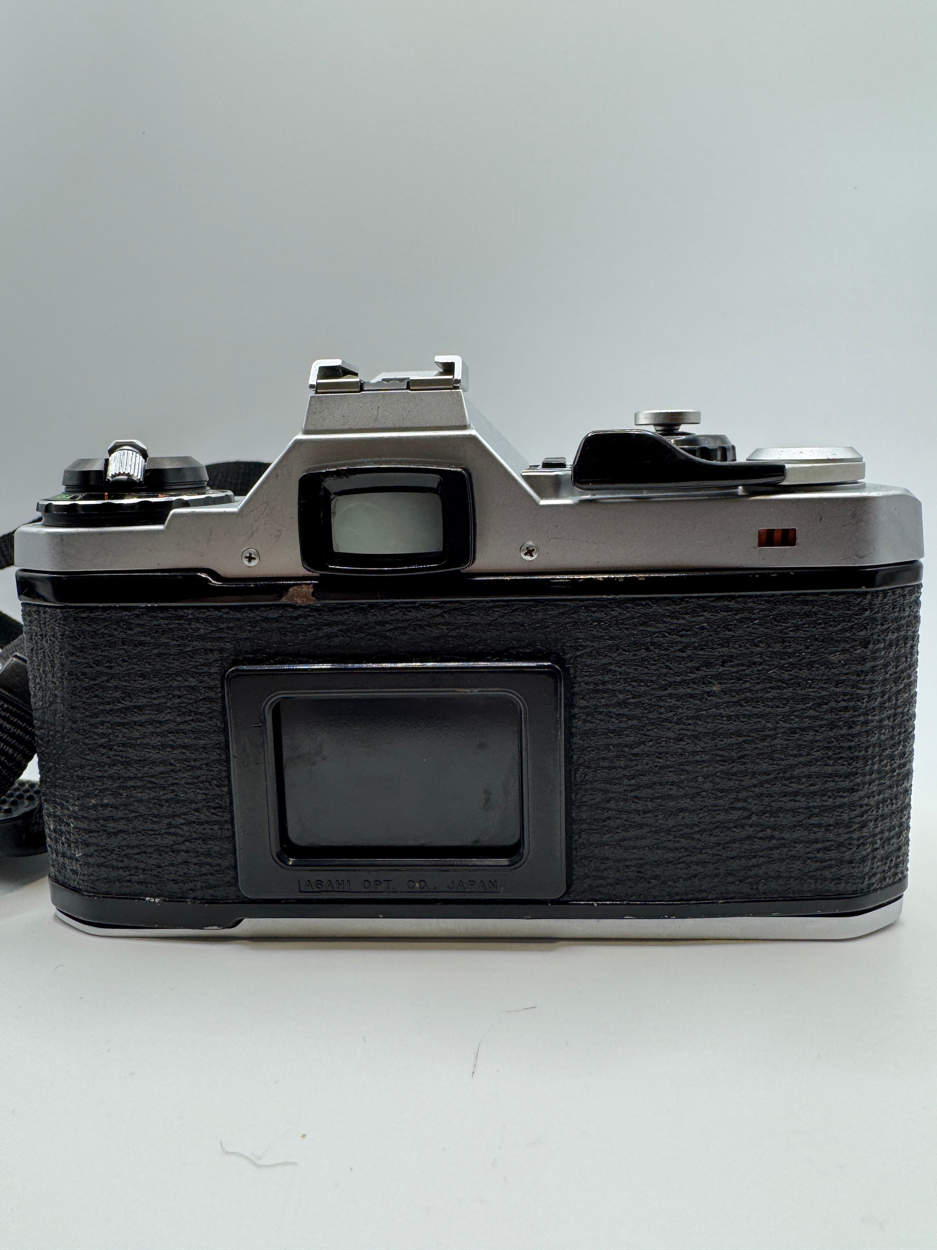 Pentax ME Super 35mm Film Camera with Hanimex 28–70mm Macro Zoom Lens