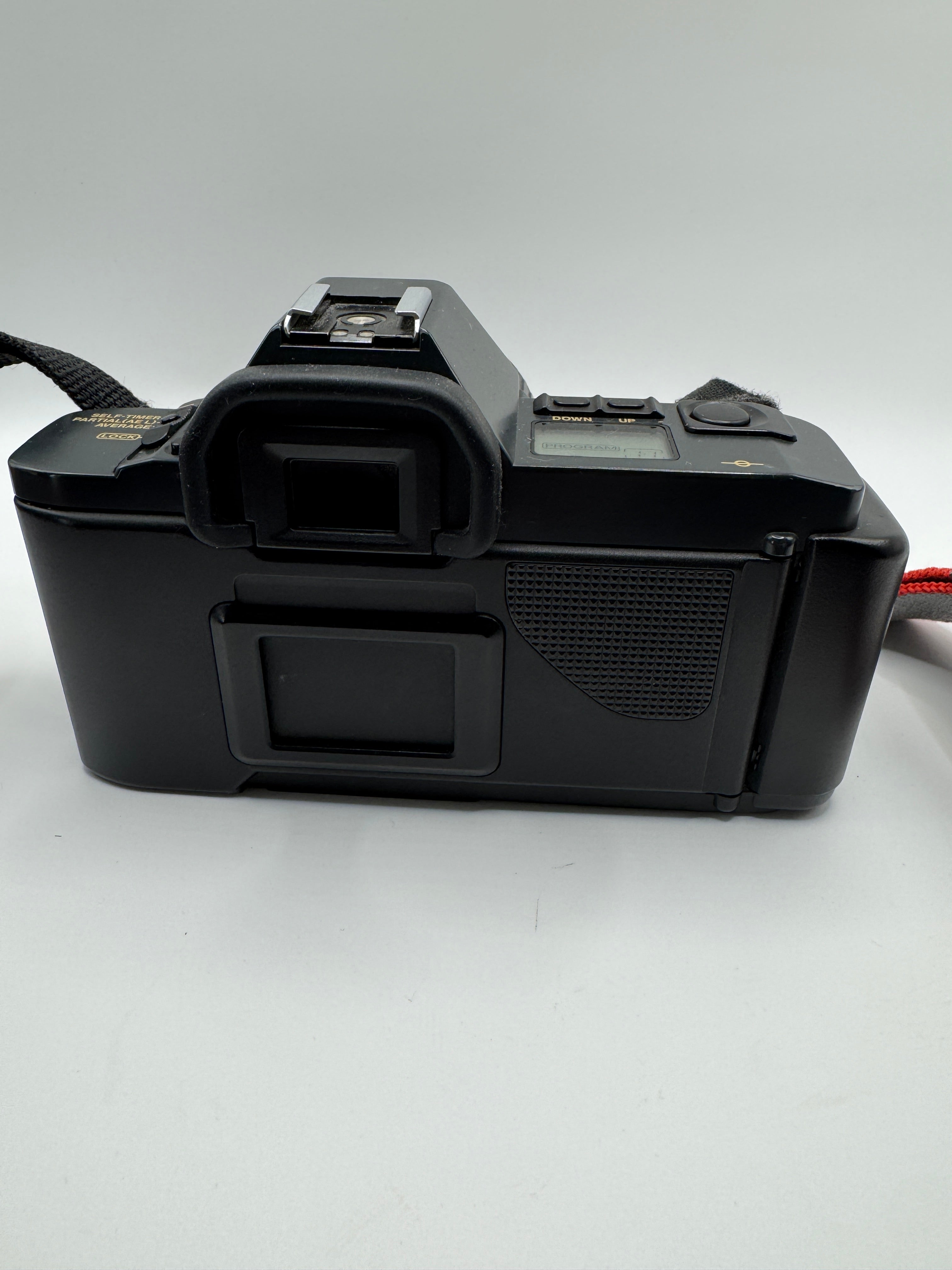 Canon T70 European Camera of the Year Edition with Canon FD 35-70mm Lens