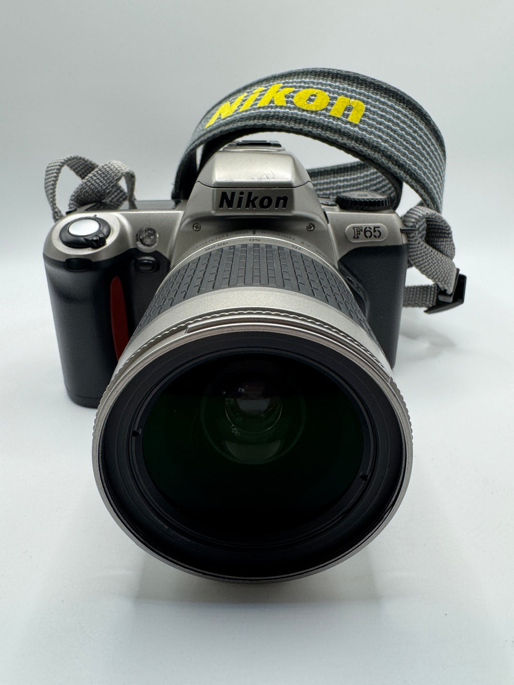 Nikon F65 (N65) 35mm Film Camera + Nikon AF Nikkor 28–100mm Zoom Lens Fully Tested | Excellent Condition | Ready to Shoot