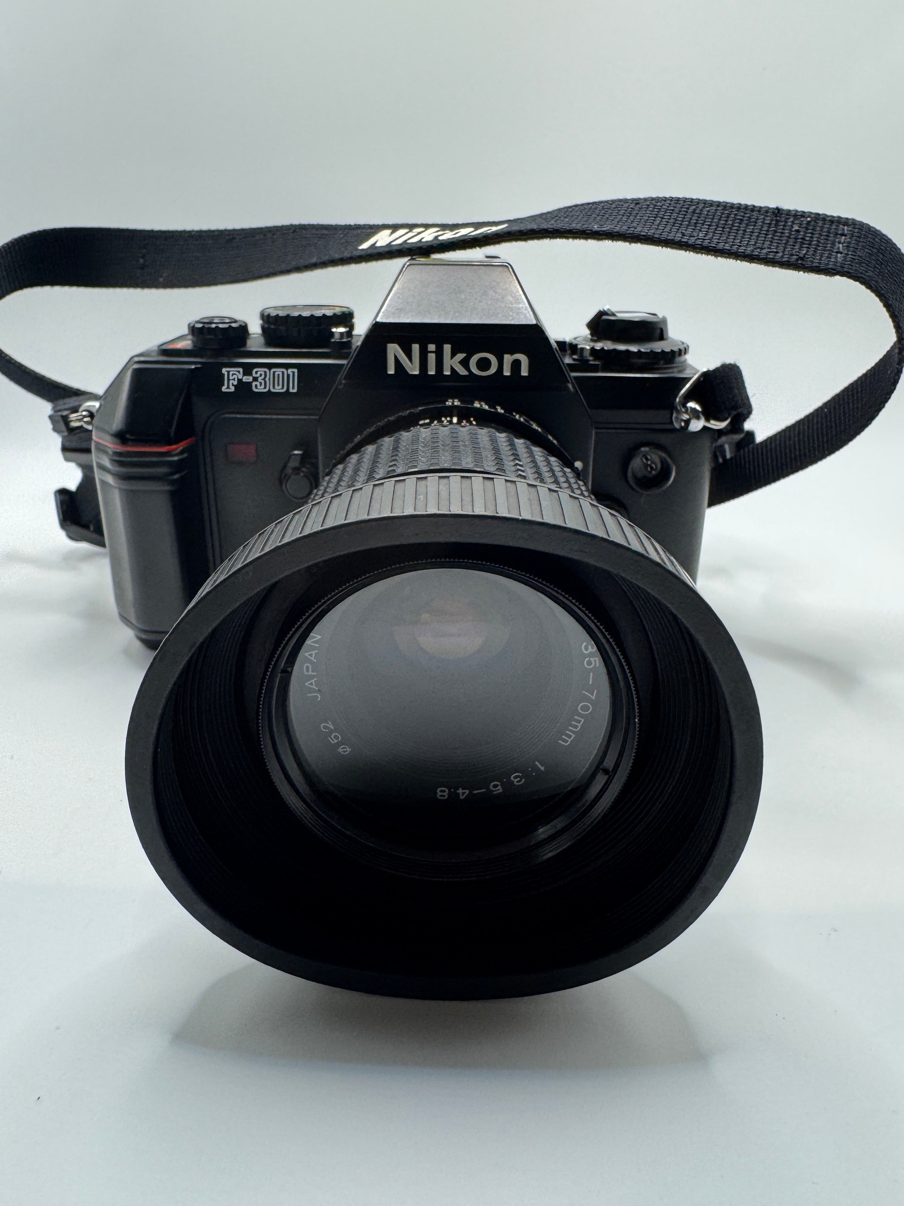 Nikon F-301 (N2000) 35mm Film Camera + Tokina 35–70mm f/3.5–4.8 Zoom Lens Fully Tested | Excellent Condition | Ready to Shoot