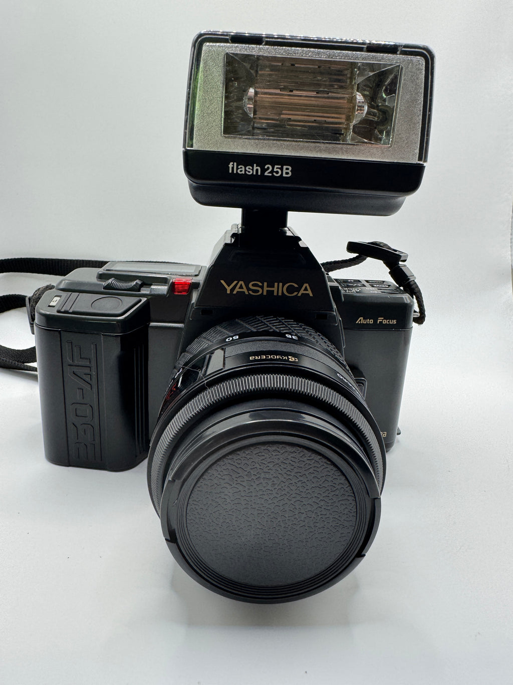 Yashica 230 Auto Focus 35mm Film Camera + Kyocera AF 35–70mm Lens + Philips Flash 25B Fully Tested | Excellent Condition | Complete Kit