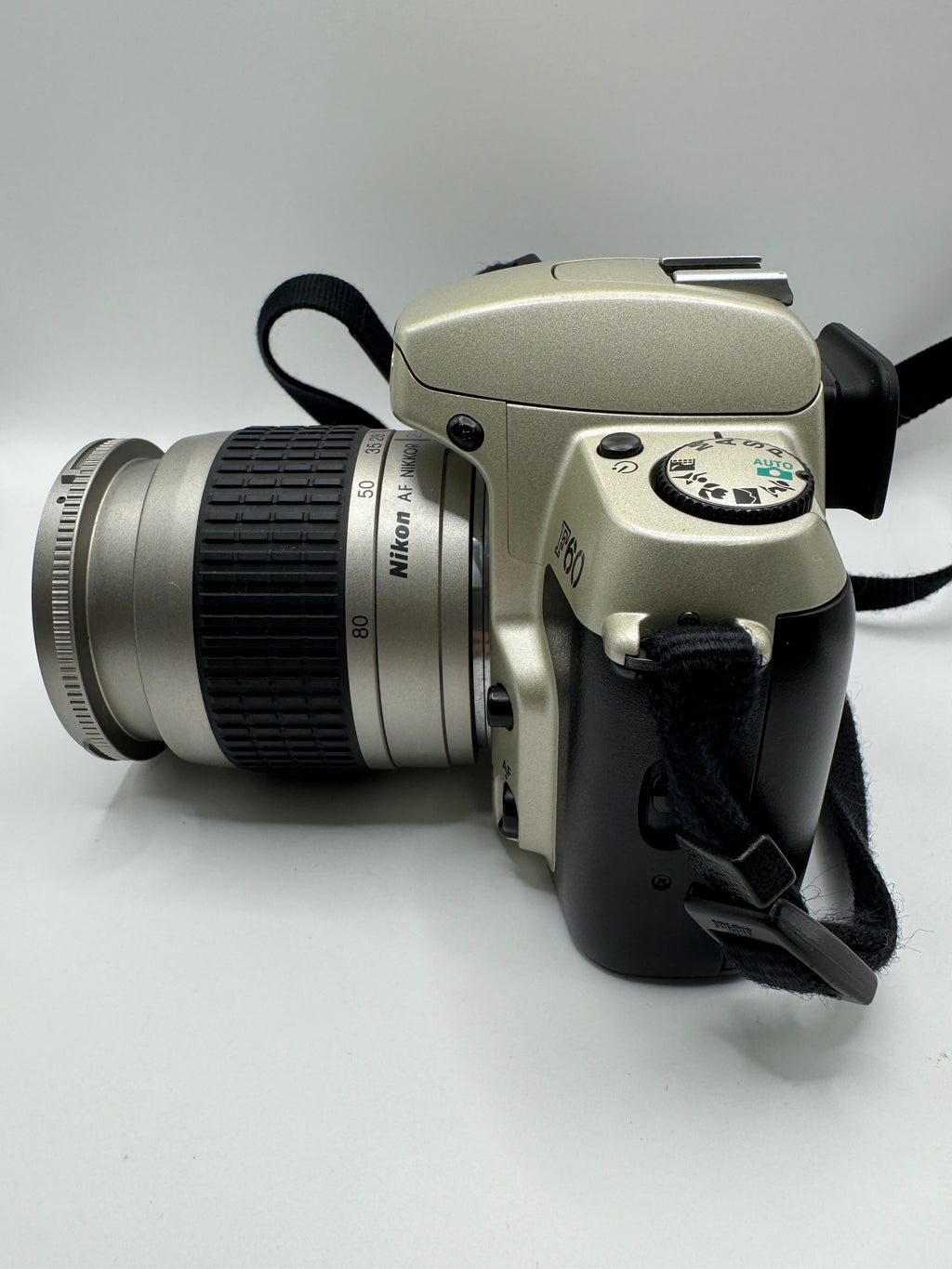 Nikon F60 35mm Film Camera + Nikon AF Nikkor 35–80mm Lens