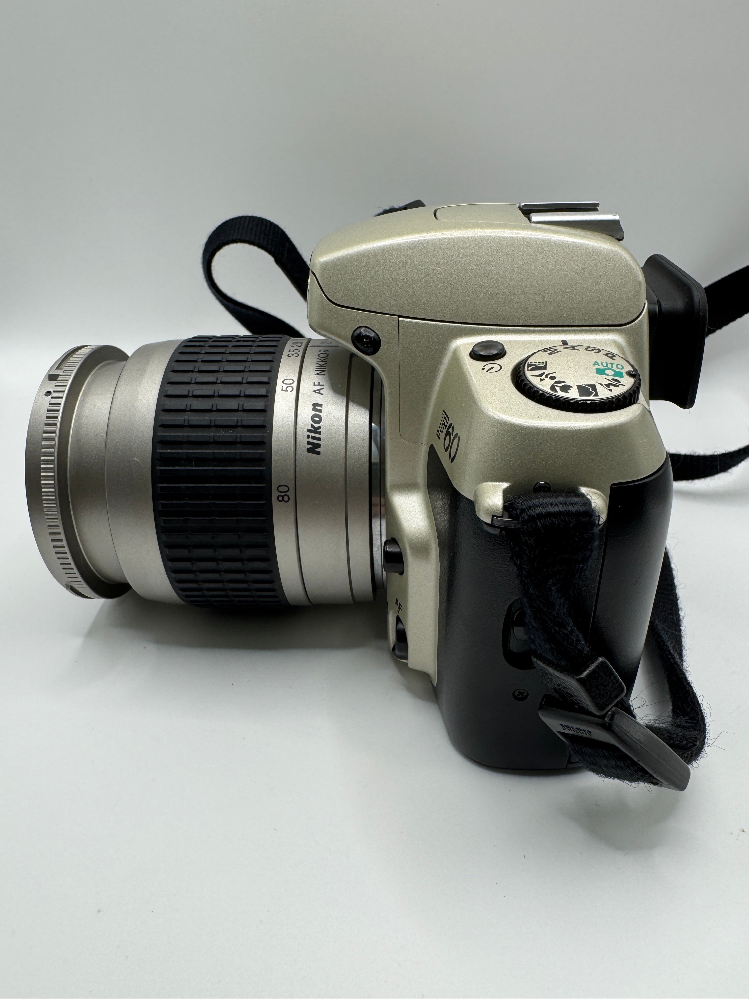 Nikon F60 35mm Film Camera + Nikon AF Nikkor 35–80mm Lens