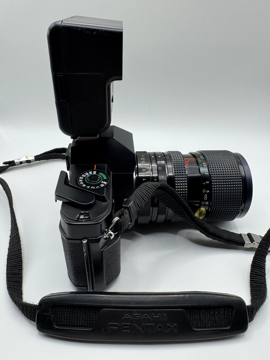 Pentax P30 35mm Film Camera + Zoom Macro Lens + Soligor Flash
Fully Tested | Excellent Condition | Complete Starter Kit
