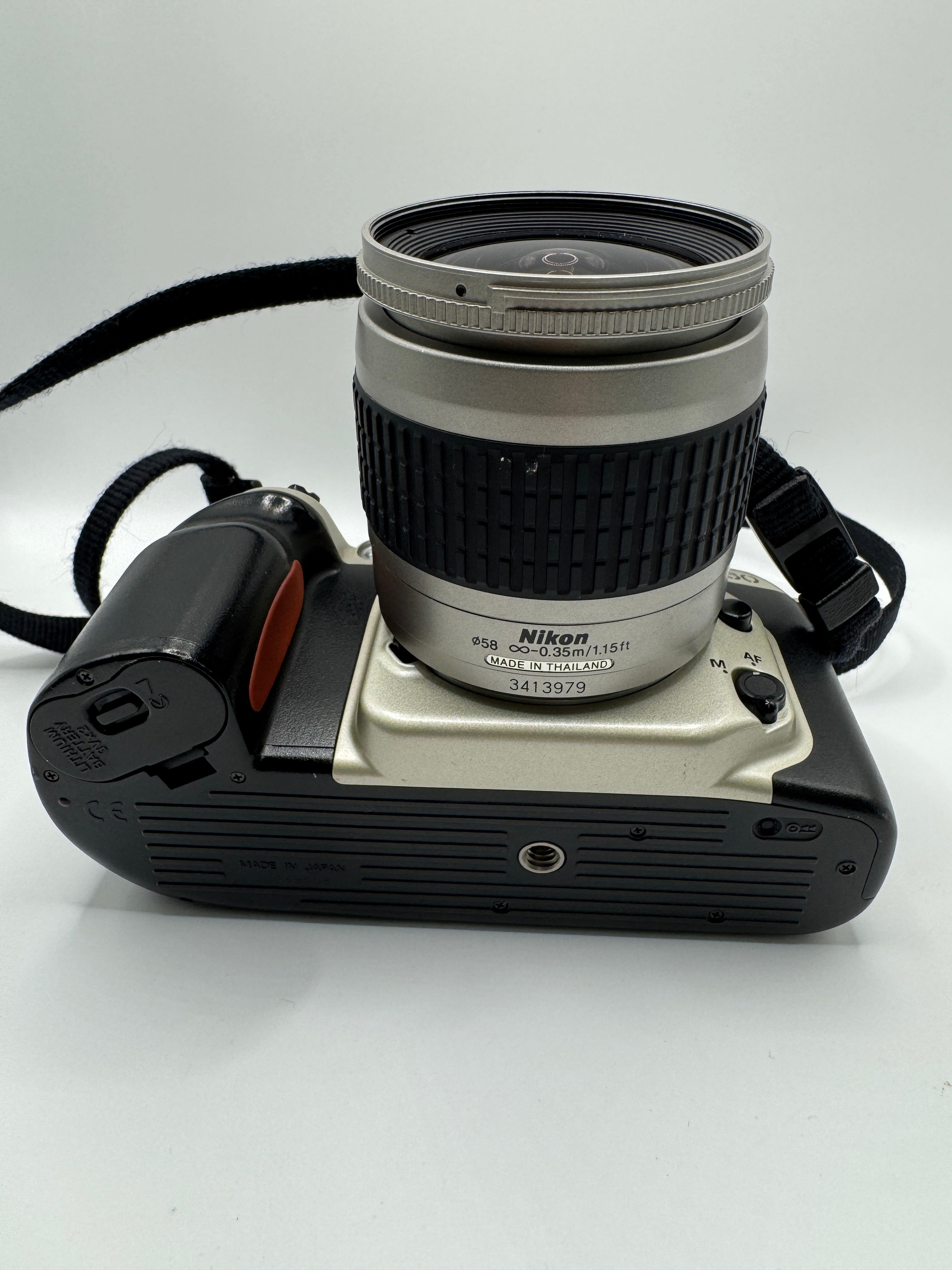 Nikon F60 35mm Film Camera + Nikon AF Nikkor 35–80mm Lens