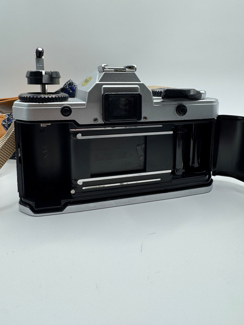 Yashica TL Electro 35mm Film Camera + Yashica 50mm f/2 Lens Fully Tested | Very Good Condition | Ready to Shoot