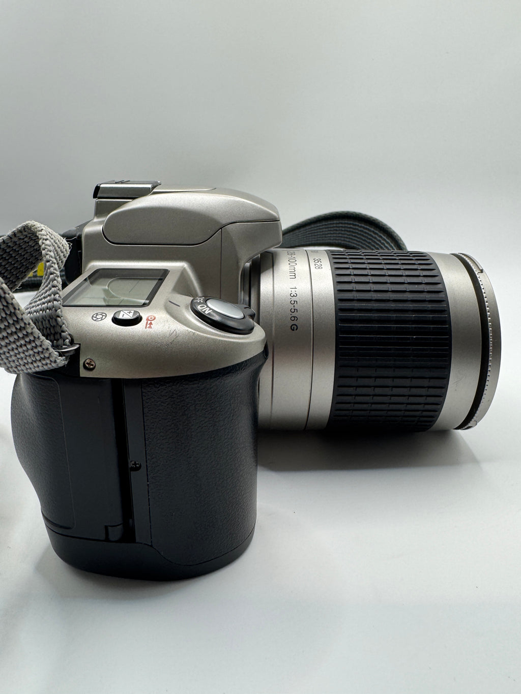 Nikon F65 (N65) 35mm Film Camera + Nikon AF Nikkor 28–100mm Zoom Lens Fully Tested | Excellent Condition | Ready to Shoot