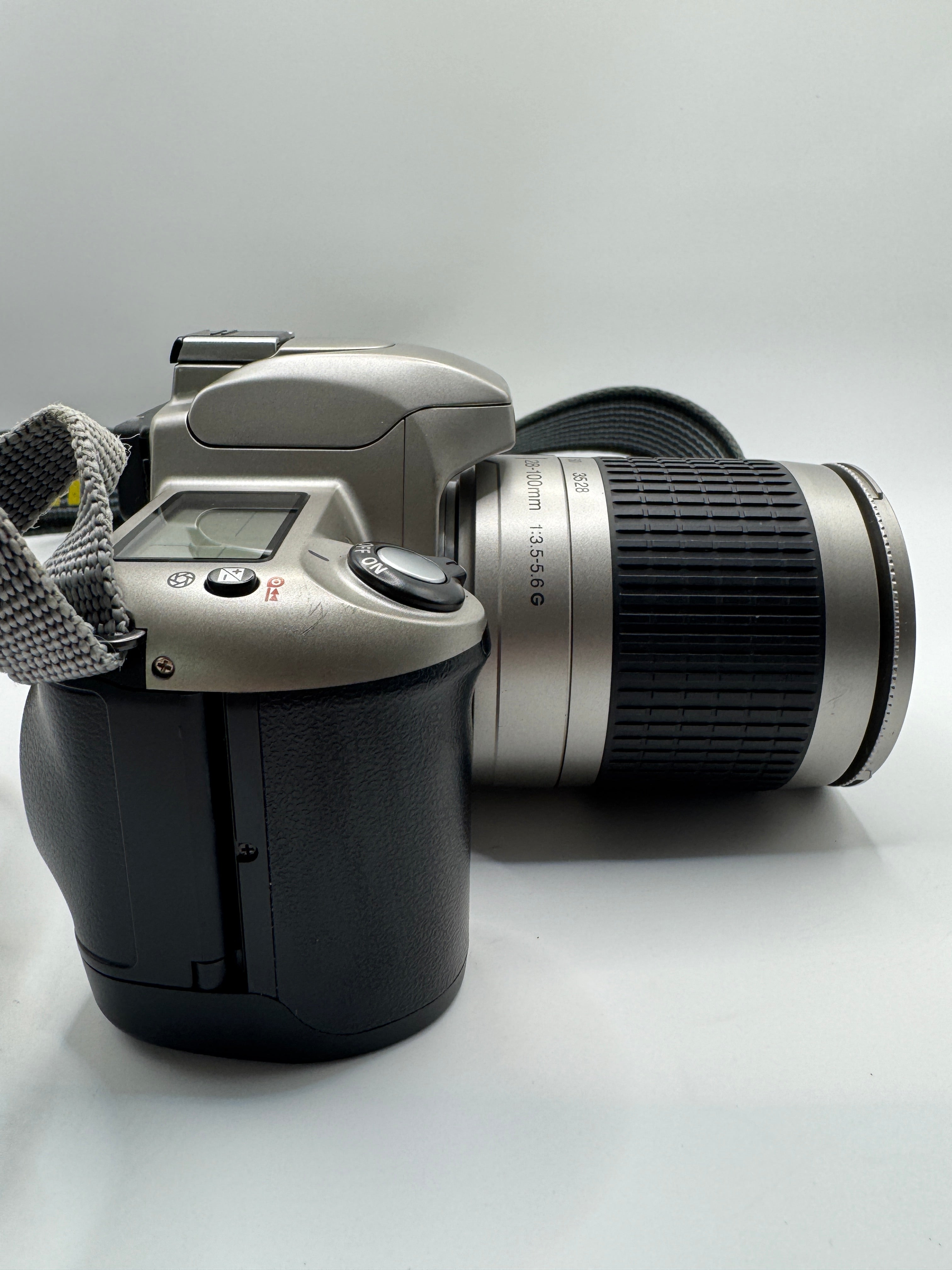 Nikon F65 (N65) 35mm Film Camera + Nikon AF Nikkor 28–100mm Zoom Lens Fully Tested | Excellent Condition | Ready to Shoot