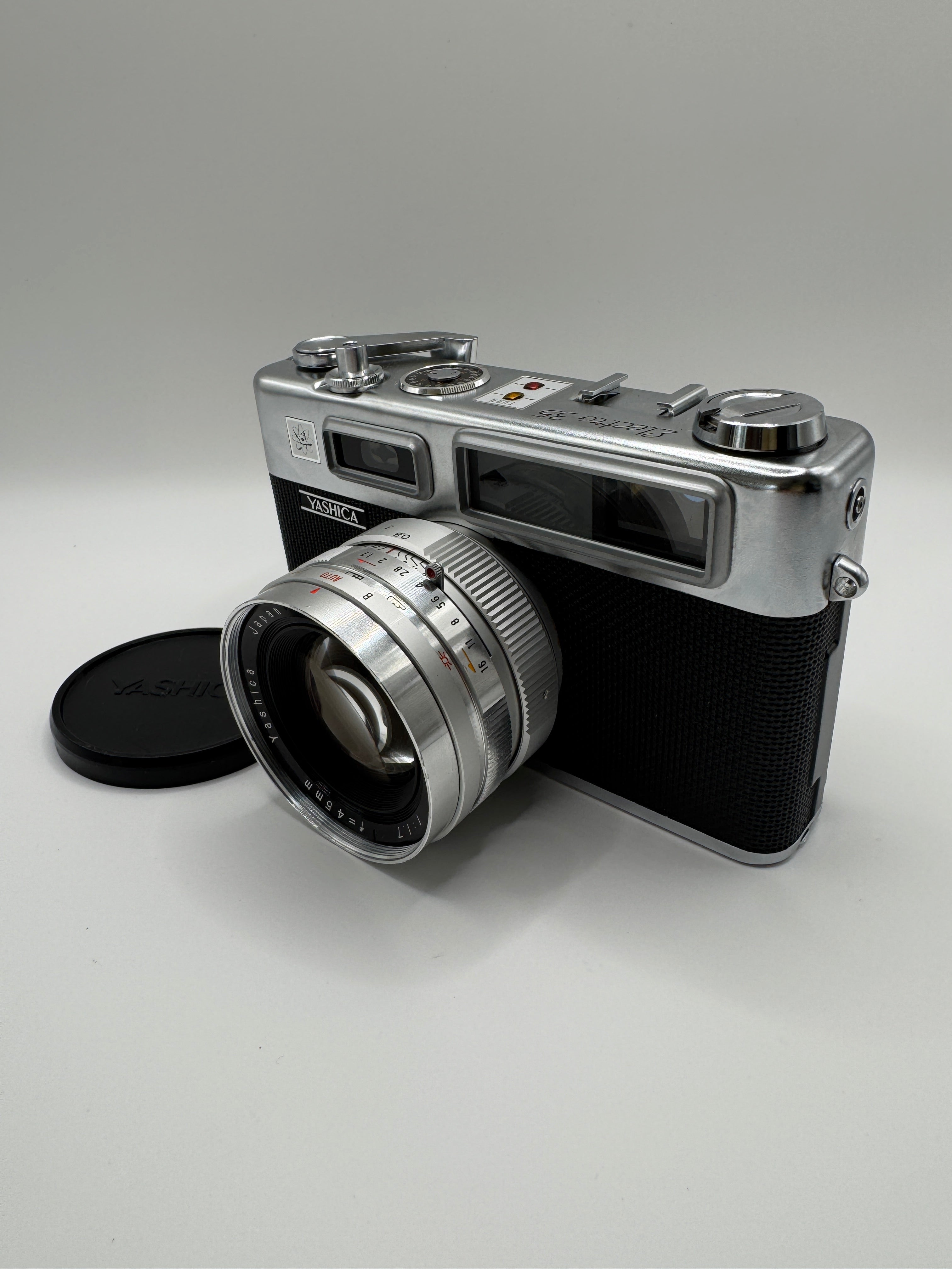 Yashica Electro 35 35mm Film Camera + Yashinon-DX 45mm f/1.7 Lens
Fully Tested | Excellent Condition | Ready to Shoot