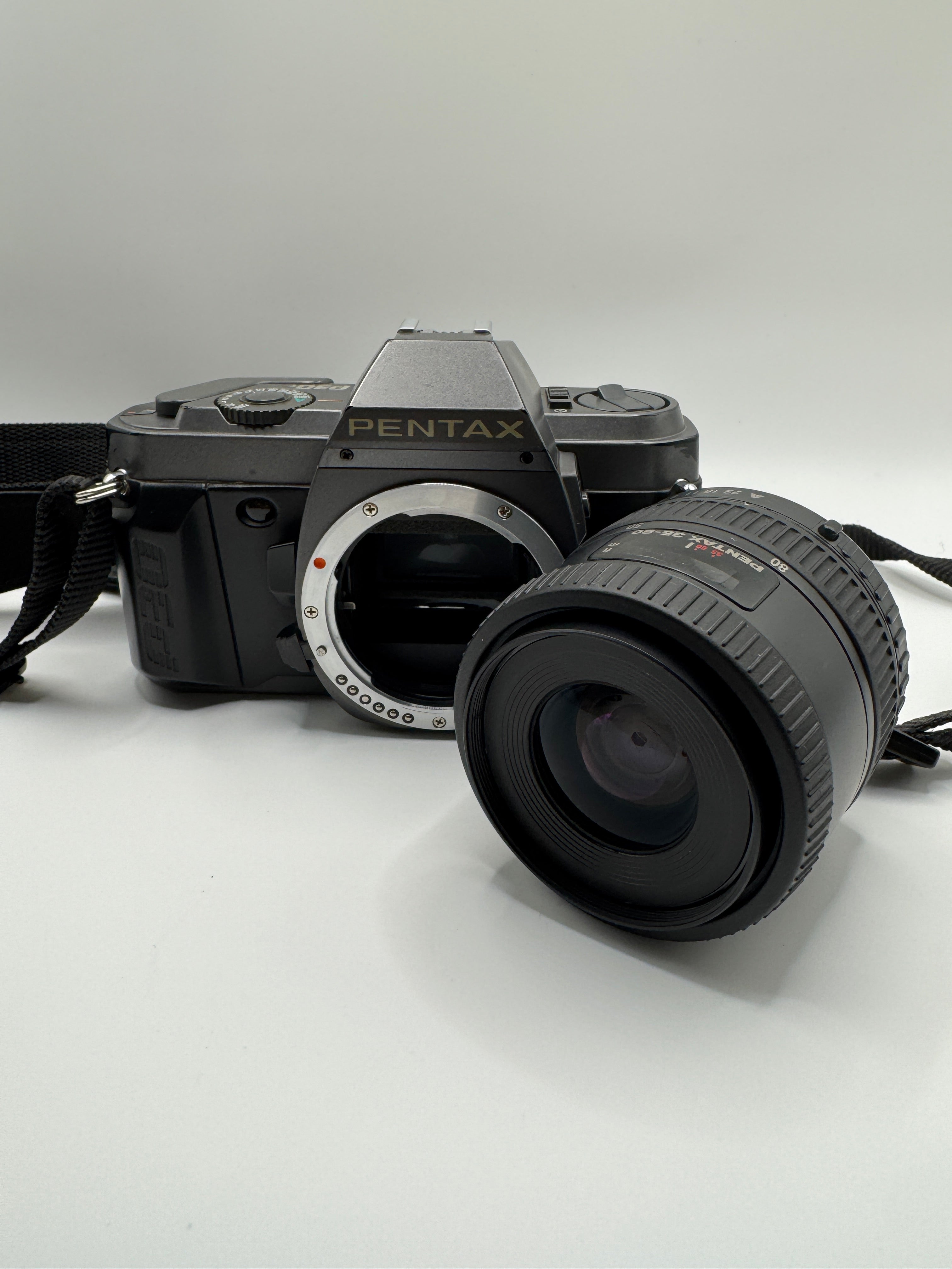 Pentax P30T 35mm Film Camera + Pentax 35–80mm f/4 Zoom Lens
Fully Tested | Excellent Condition | Ready to Shoot