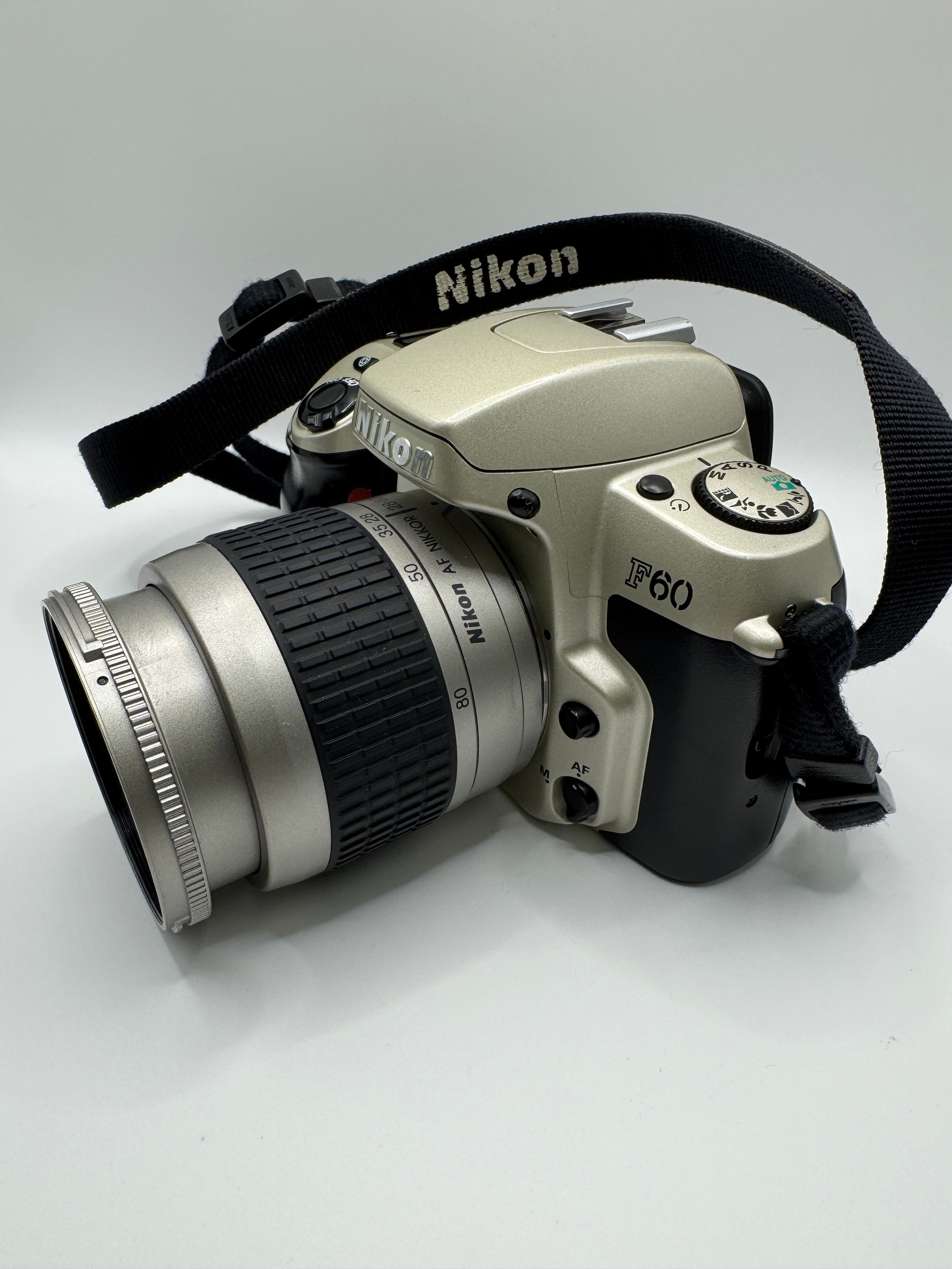 Nikon F60 35mm Film Camera + Nikon AF Nikkor 35–80mm Lens