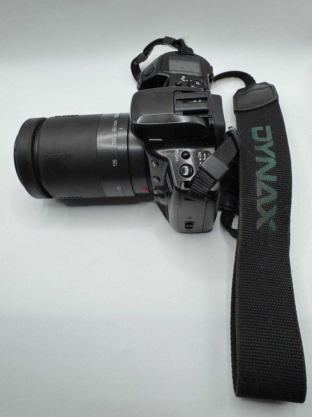 Minolta Dynax 500si 35mm Film Camera + Tamron 70–210mm Zoom Lens
Fully Tested | Excellent Condition | Ready to Shoot