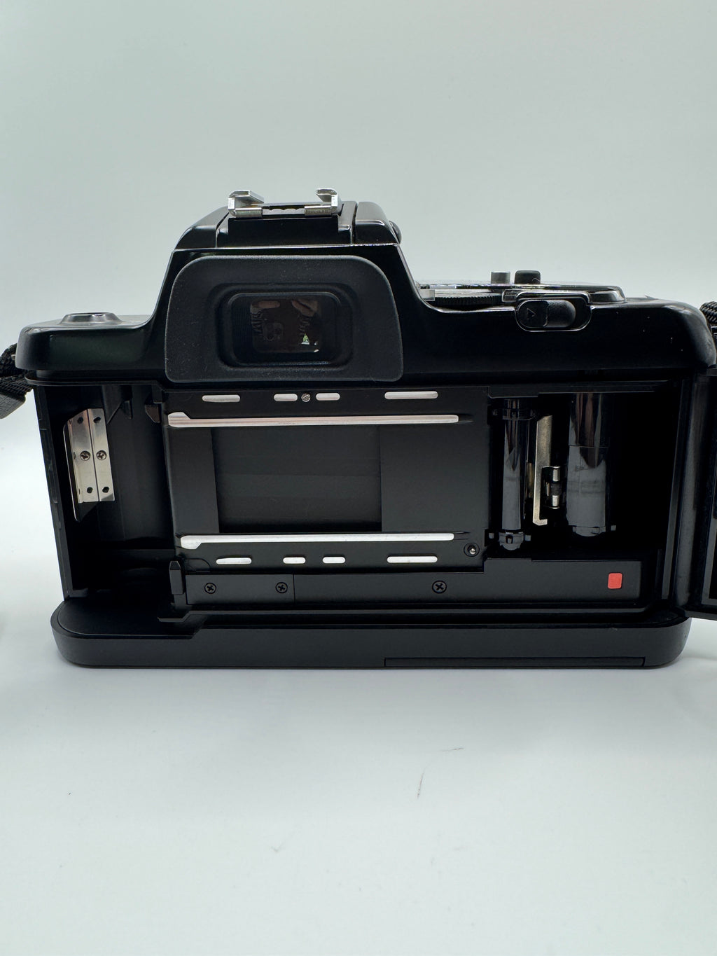 Nikon F-401s (N4004s) 35mm Film Camera + Nikon 28–80mm Zoom Lens Fully Tested | Excellent Condition | Ready to Shoot