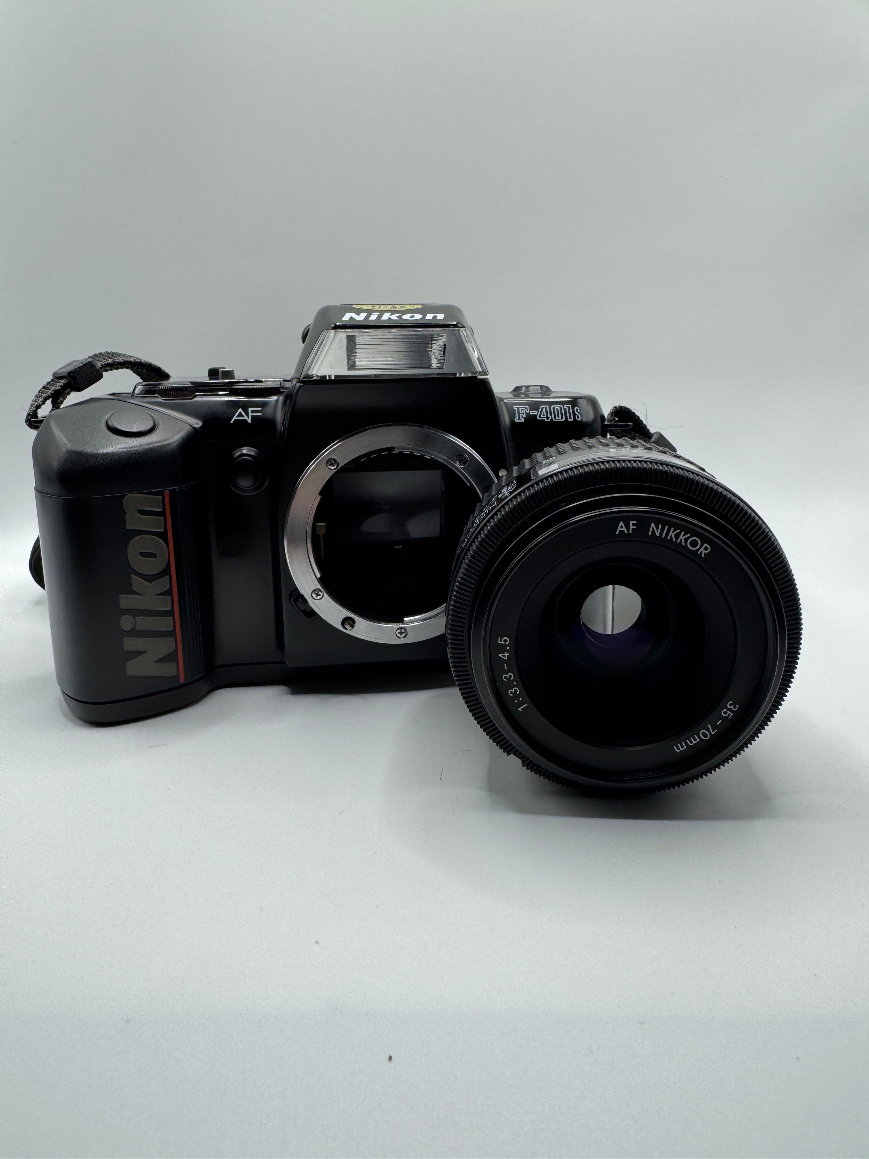 Nikon F-401S 35mm Film Camera with AF Nikkor 35–70mm Lens