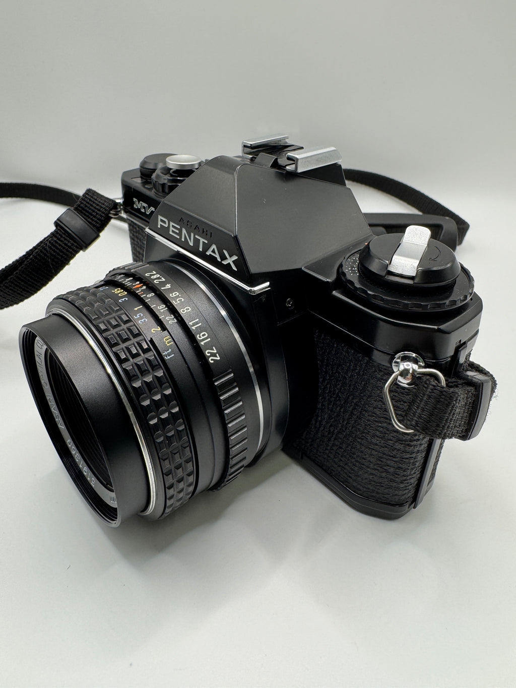 Pentax MV 35mm Film Camera + SMC Pentax-M 50mm f/2 Lens

Fully Tested | Fresh Batteries Included | Excellent Vintage Condition | Ready to Shoot
