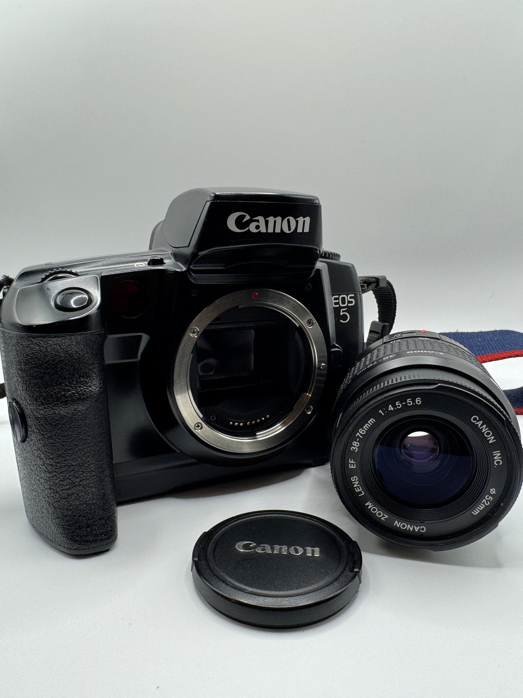 Canon EOS 5 35mm Film Camera + Canon 38–76mm Zoom Lens

Fully Tested | Excellent Condition | Ready to Shoot