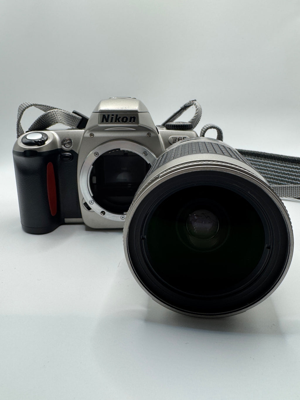 Nikon F65 (N65) 35mm Film Camera + Nikon AF Nikkor 28–100mm Zoom Lens Fully Tested | Excellent Condition | Ready to Shoot