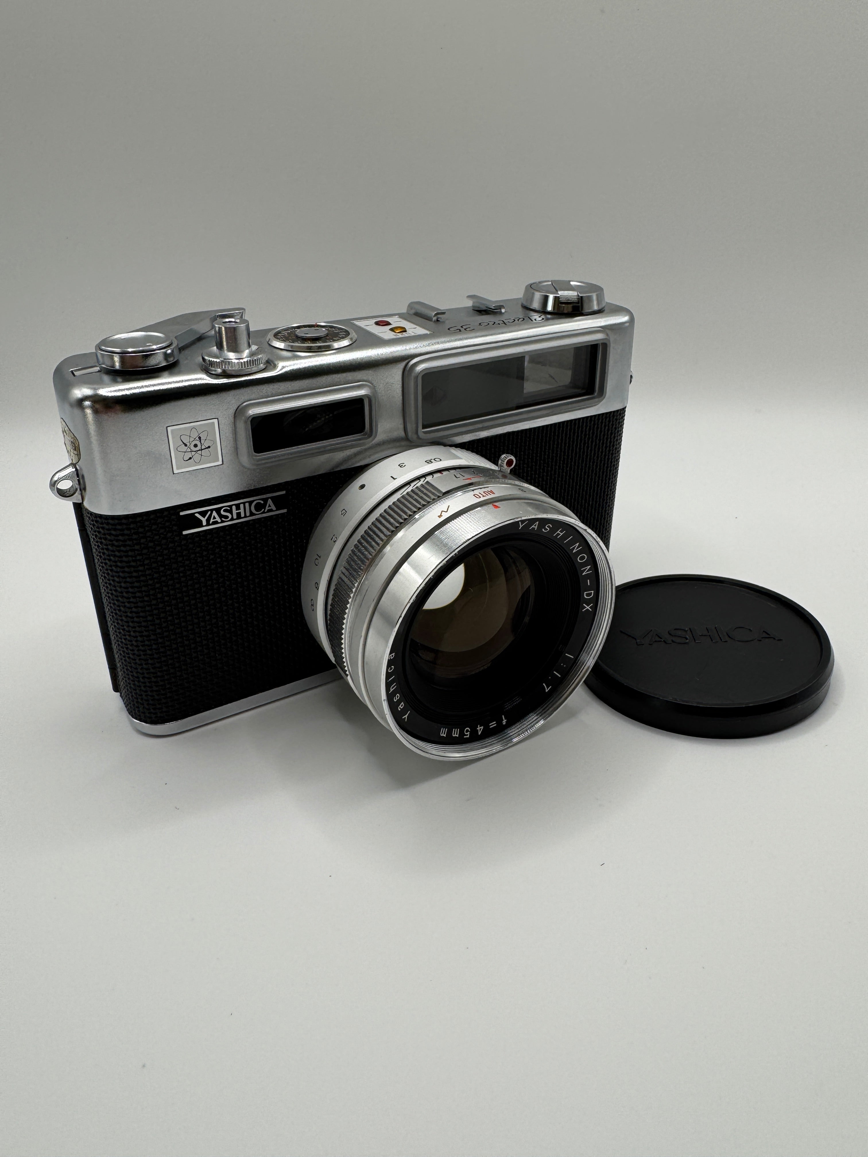 Yashica Electro 35 35mm Film Camera + Yashinon-DX 45mm f/1.7 Lens
Fully Tested | Excellent Condition | Ready to Shoot