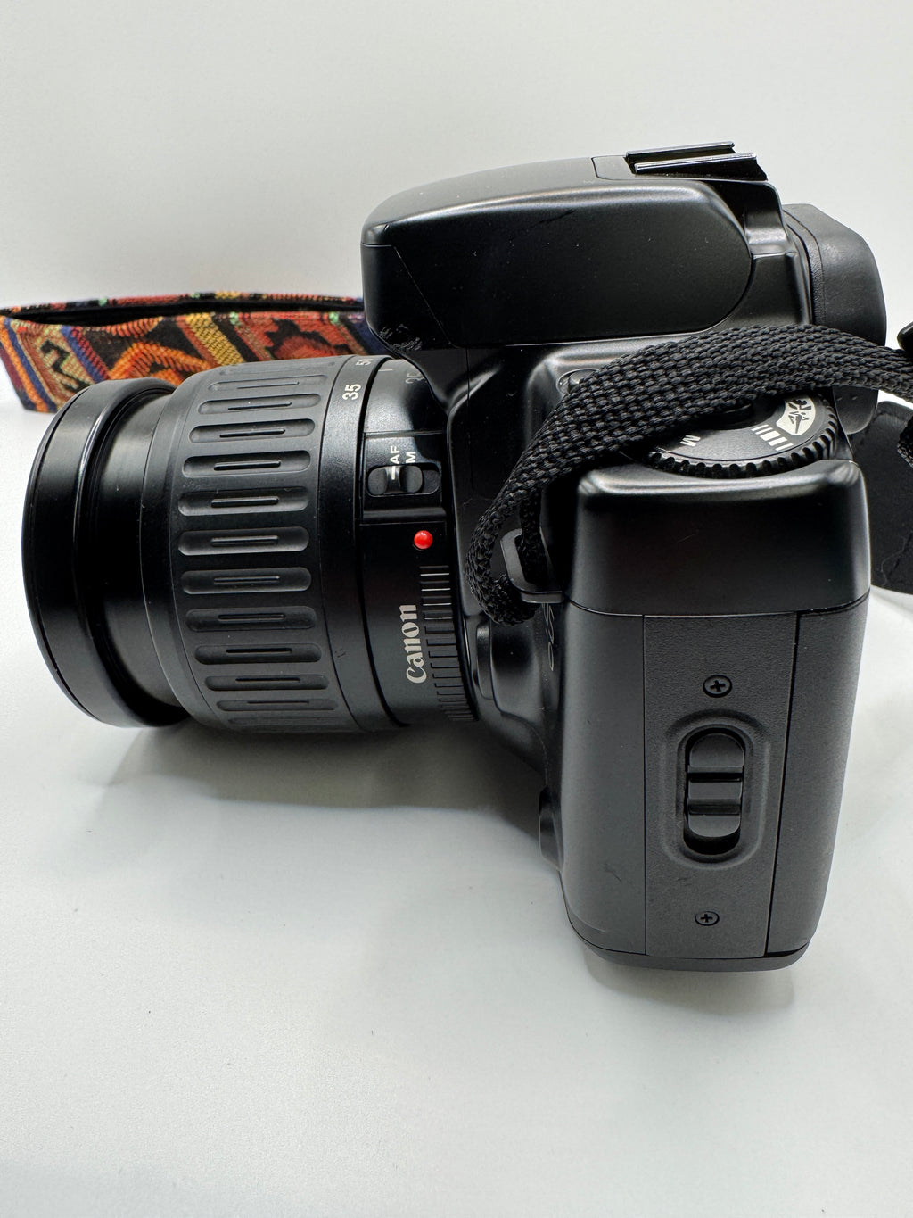 Canon EOS 10 35mm Film Camera + Canon EF 35–105mm Zoom Lens Fully Tested | Fresh Batteries Included | Excellent Condition | Ready to Shoot