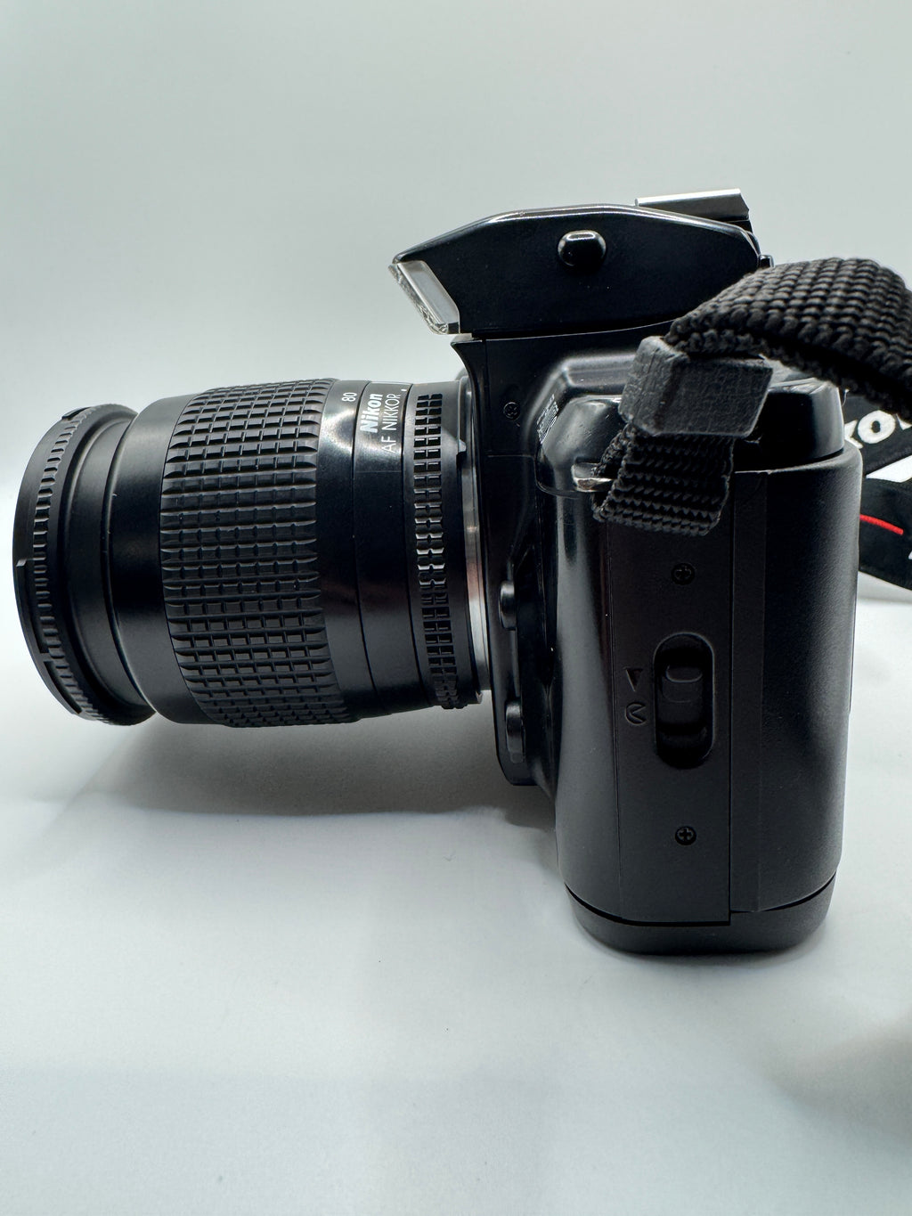 Nikon F-401s (N4004s) 35mm Film Camera + Nikon 28–80mm Zoom Lens Fully Tested | Excellent Condition | Ready to Shoot