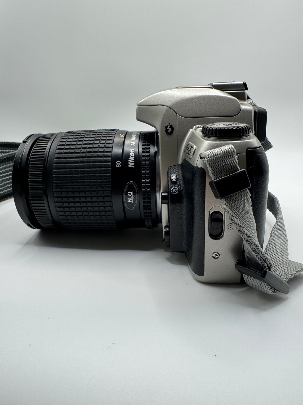 Nikon F65 (N65) 35mm Film Camera + Nikon 28–80mm Zoom Lens
Fully Tested | Excellent Condition | Ready to Shoot
