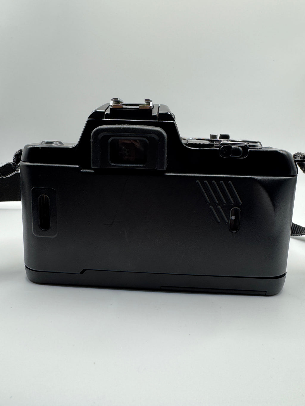 Nikon F-401S 35mm Film Camera with AF Nikkor 35–70mm Lens