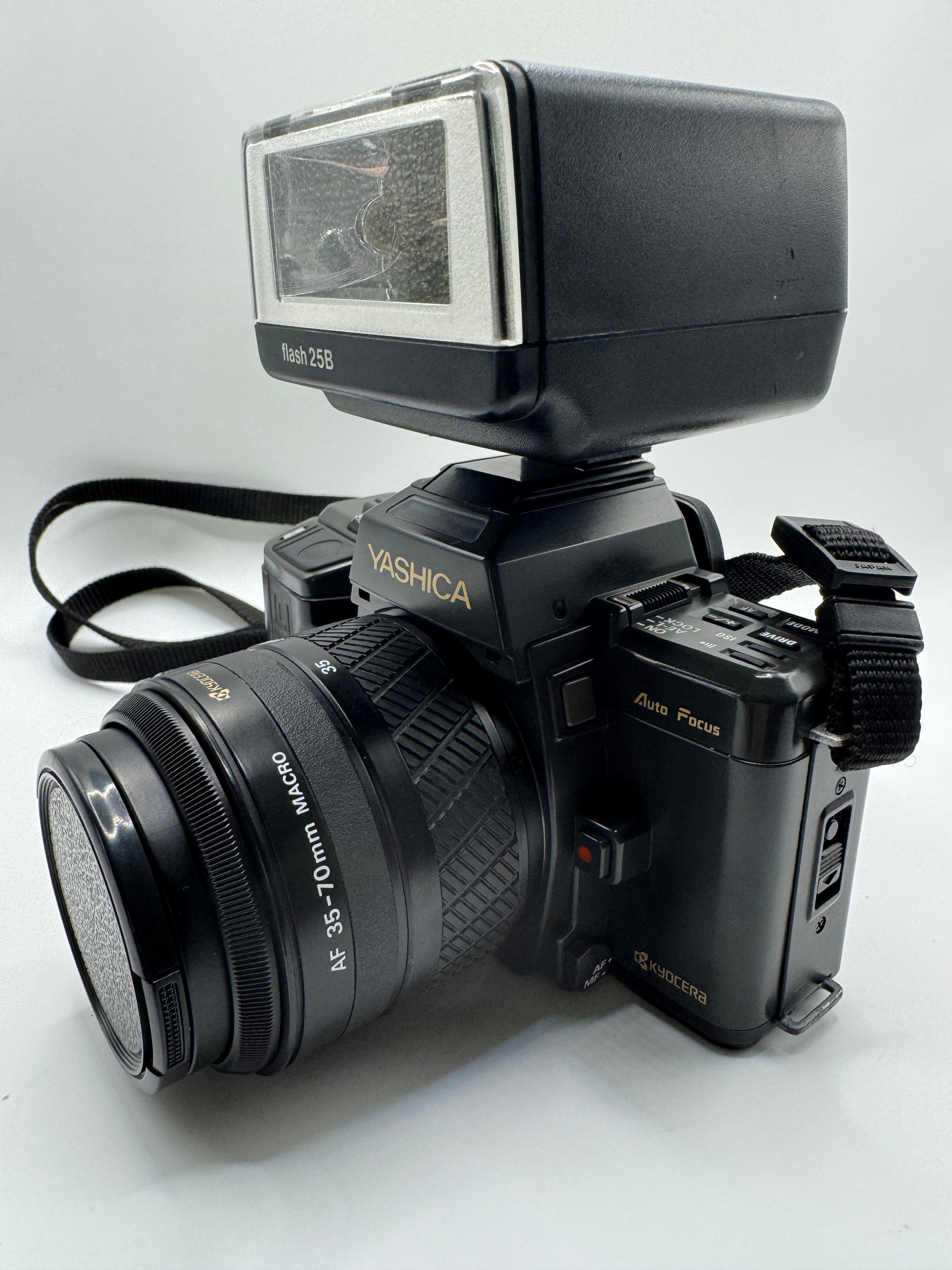 Yashica 230 Auto Focus 35mm Film Camera + Kyocera AF 35–70mm Lens + Philips Flash 25B Fully Tested | Excellent Condition | Complete Kit