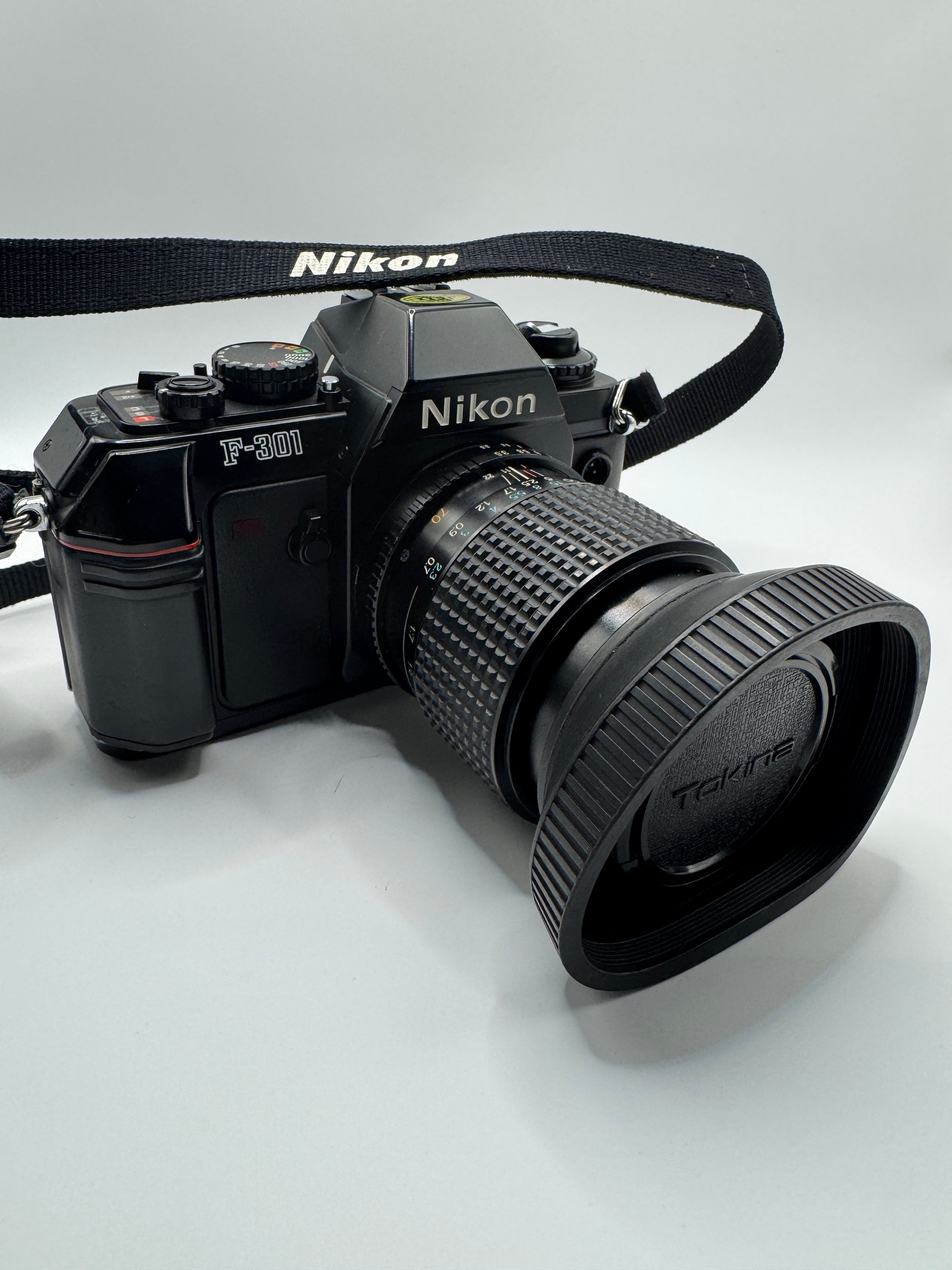 Nikon F-301 (N2000) 35mm Film Camera + Tokina 35–70mm f/3.5–4.8 Zoom Lens Fully Tested | Excellent Condition | Ready to Shoot
