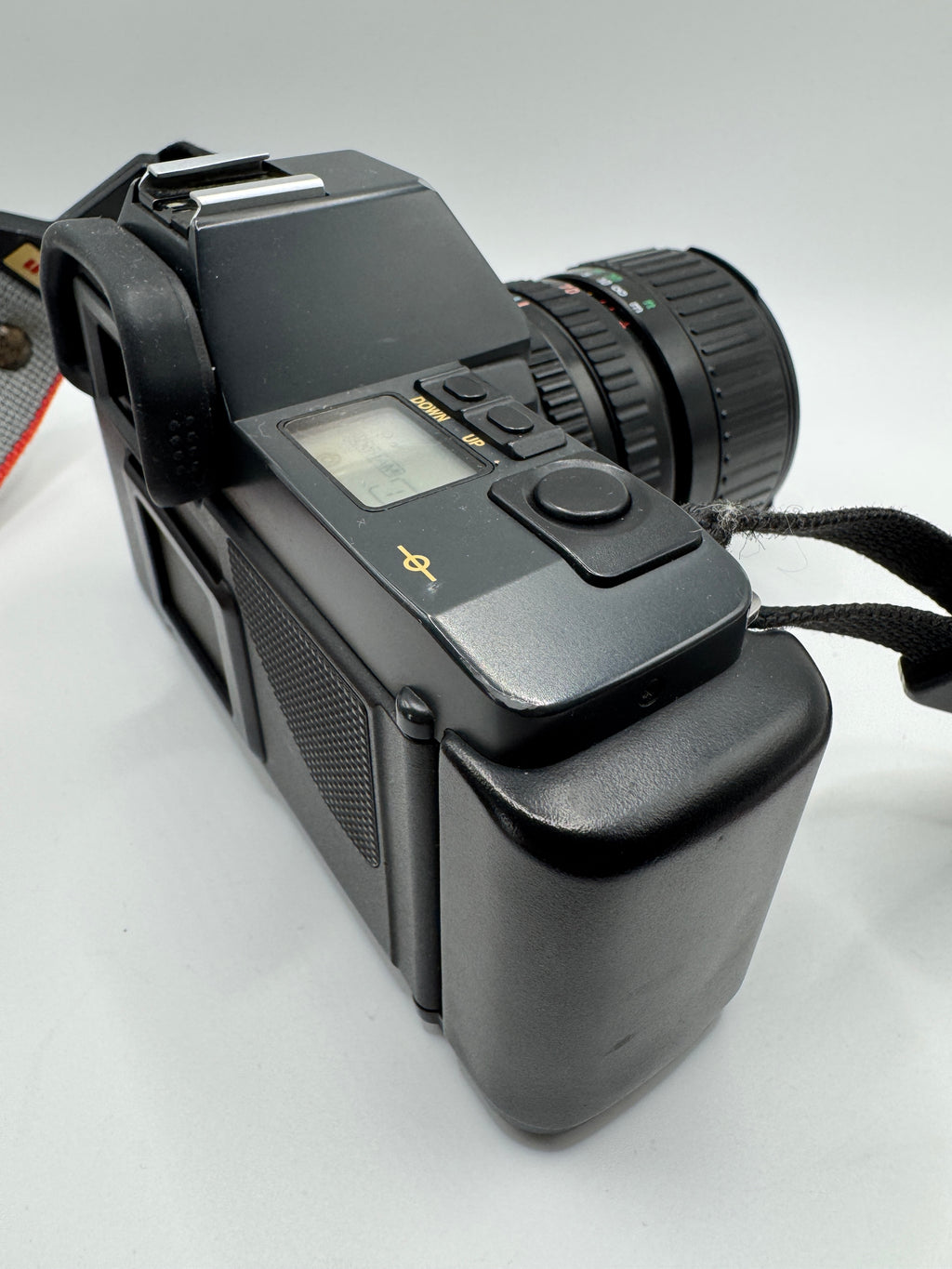 Canon T70 European Camera of the Year Edition with Canon FD 35-70mm Lens