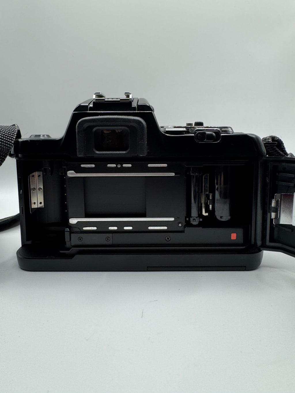 Nikon F-401S 35mm Film Camera with AF Nikkor 35–70mm Lens