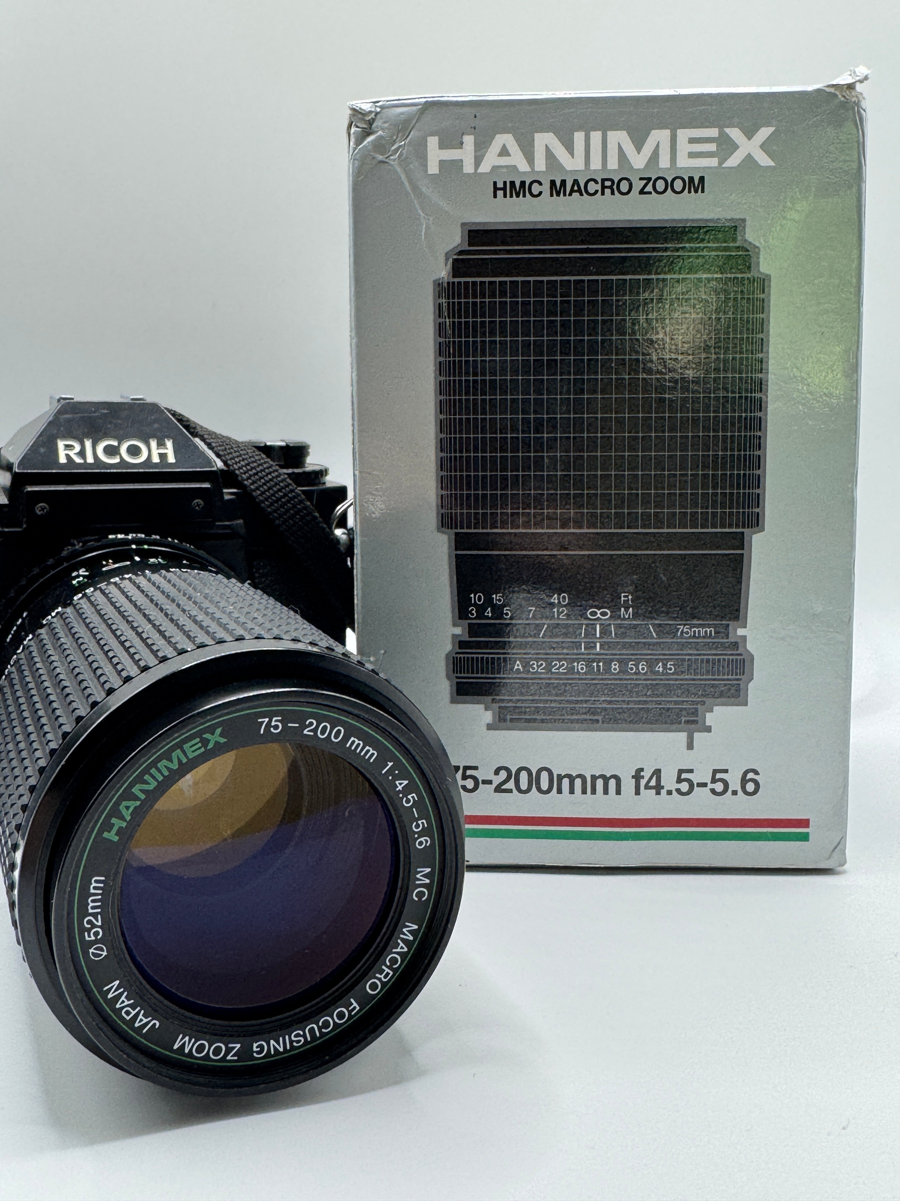 Ricoh KR-10 35mm Film Camera + Hanimex 75–200mm f/4.5–5.6 Zoom Lens (Boxed)
Fully Tested | Excellent Condition | Ready to Shoot